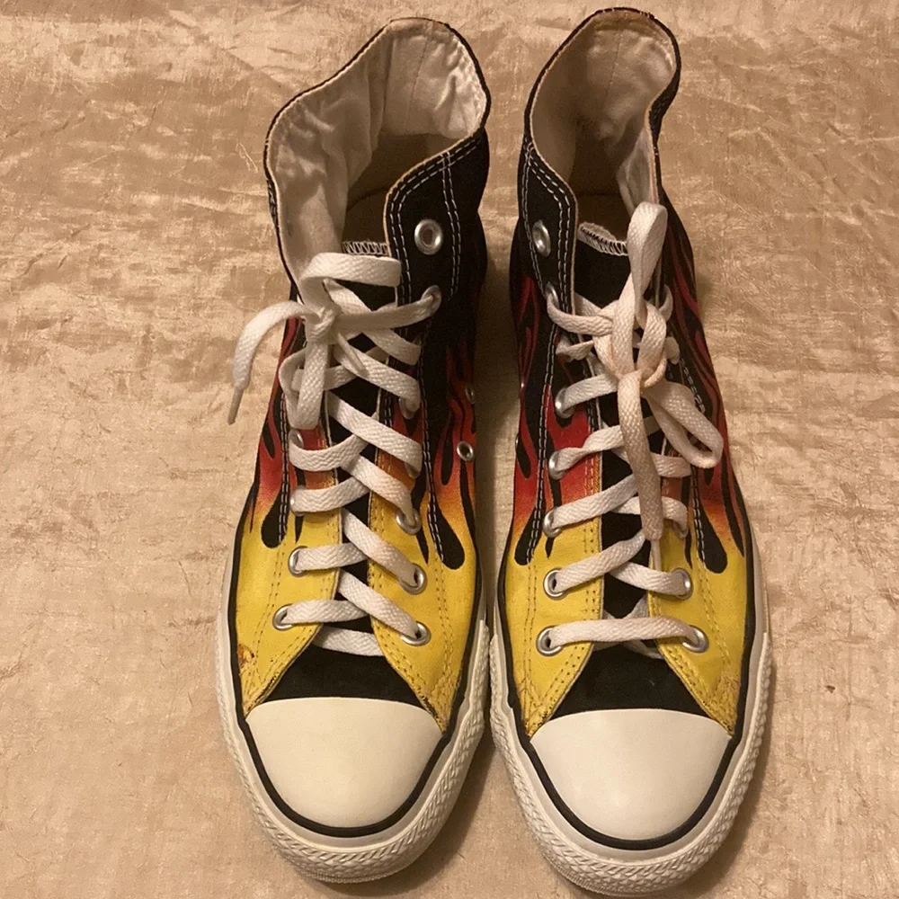Converse Chuck Taylor All Star Hi Flames 1H731